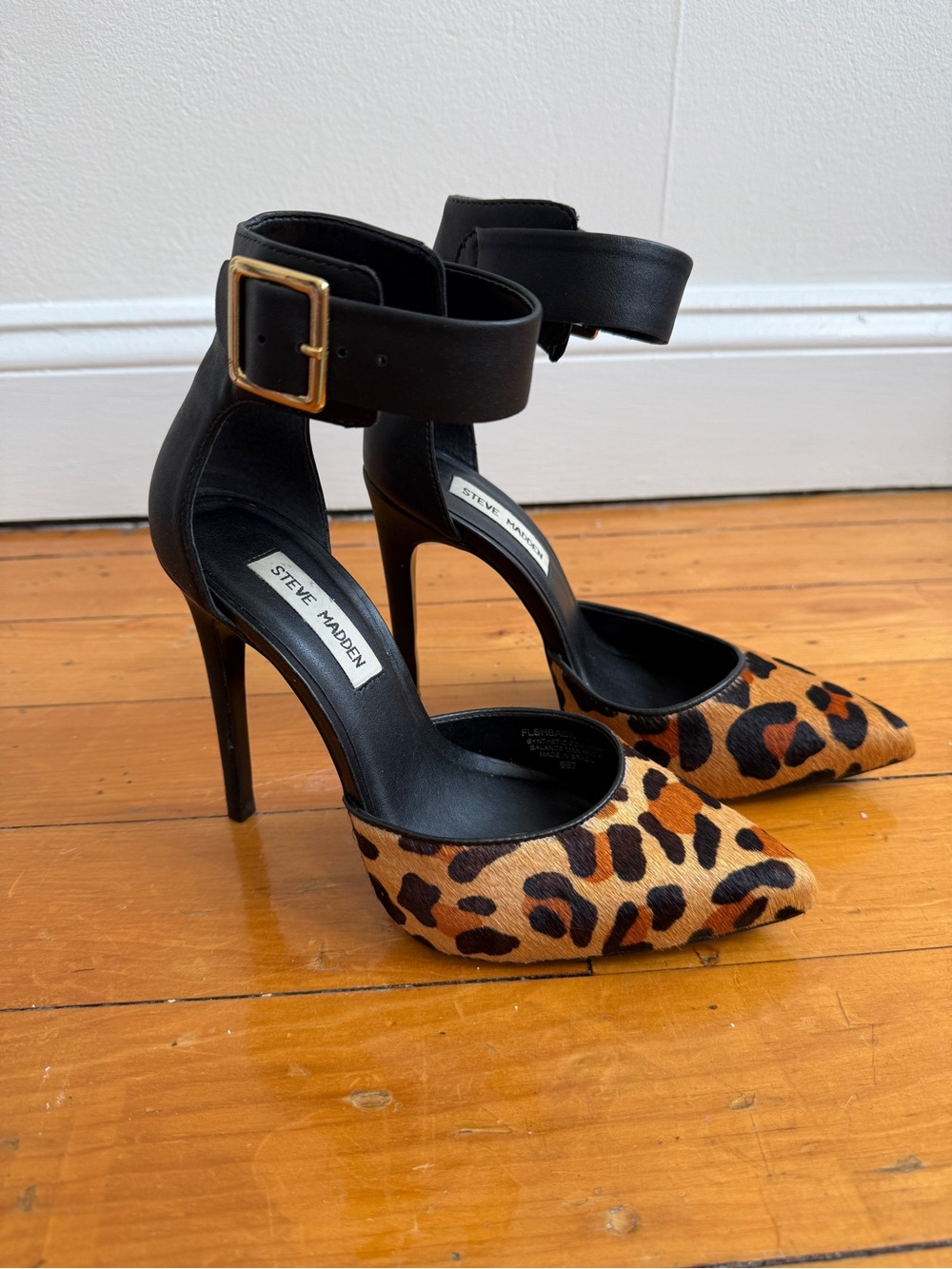 Steve Madden Black & Leopard Pointed-Toe Pumps